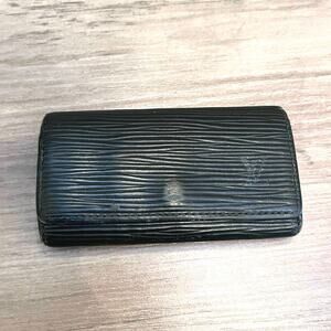 Louis Vuitton Epi Leather 4-Key Holder in Black | Vintage LV Key Case